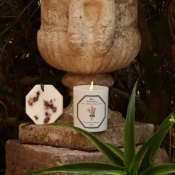 Carrière Frères Bougie Parfumée|Rose de Damas - Rosa Damascena                Bougie Parfumée