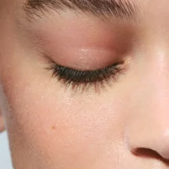 CLARINS Nettoyant Visage|Eau Micellaire Démaquillante                Peaux Sensibles