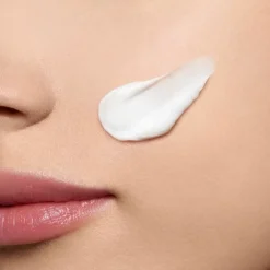 CLARINS Soin De Jour|Hydra-Essentiel [HA²]                Crème Riche Hydratante Peaux Très Sèches