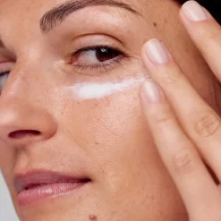 CLINIQUE Soin Yeux & Lèvres|Smart Clinical Repair                Crème Yeux Correction Rides