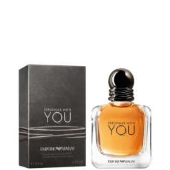 Homme GIORGIO ARMANI Eau De Toilette|Emporio Armani Stronger With You                Eau de Toilette